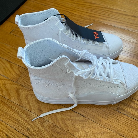 Y-3 Adidas shoes - Picture 6 of 6